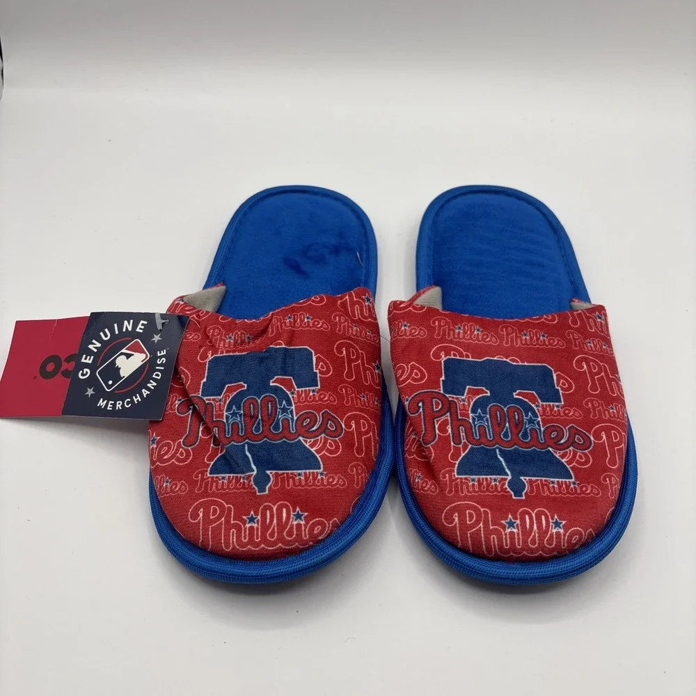 Foco MLB Philadelphia Phillies Slippers Youth Size Large (5-6)‎ New